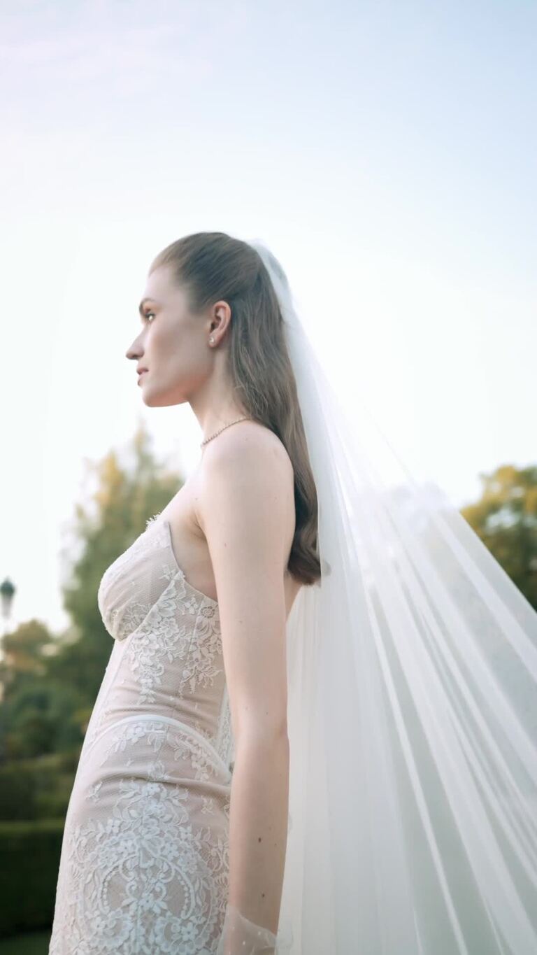 Весільна міні-сукня з мереживним корсетом без бретелей Муза