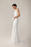 Весільна сукня Лея з драпіруванням гойдалка та відкритою спиною превʼю фото номер 4