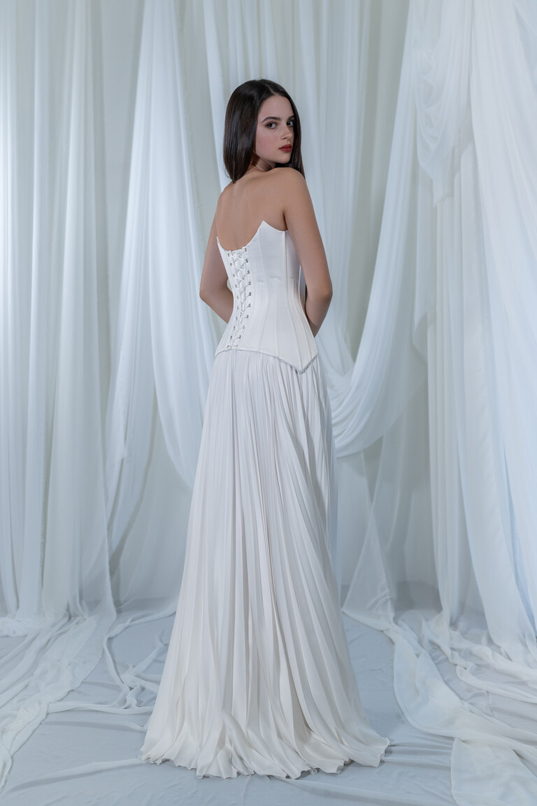 Елегантна весільна сукня Афродіта з шовковою плісированою спідницею