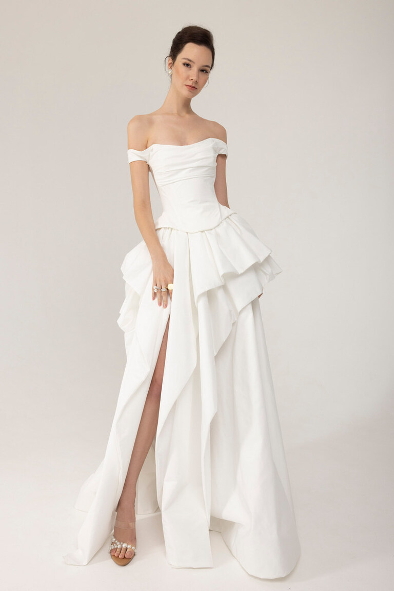 Обрати свою весільну сукню Обрати свою весільну сукню